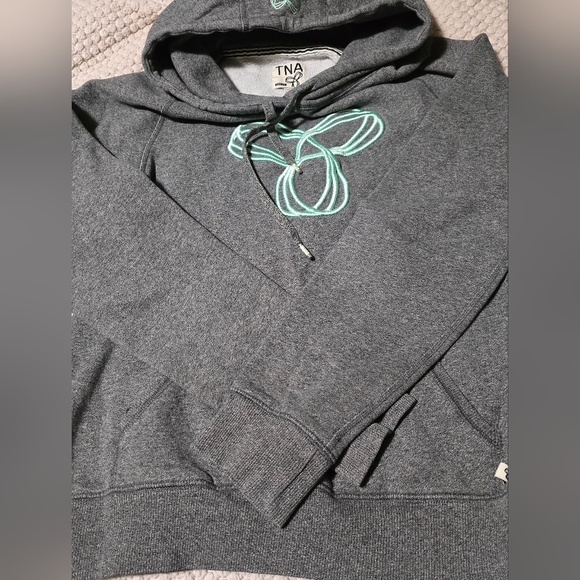 # 390 Womens TNA Hoodie - Picture 7 of 10